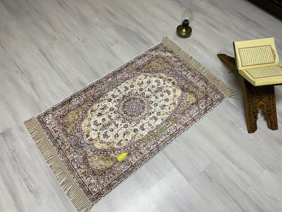 Beige Prayer Rug, Prayer Mat, Sejhade Musala Gift Set, Eid Mubarak Gift, Ramadan Gift, Prayer Rug, Nikaah, Gift for Muslim, RNR488